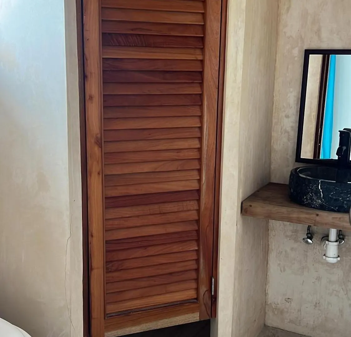 Balu Hotel Isla Mujeres 0*,  México